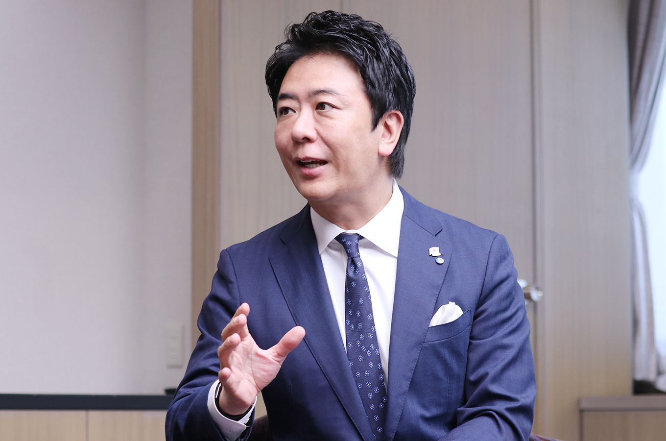 福岡市長 高島宗一郎さん