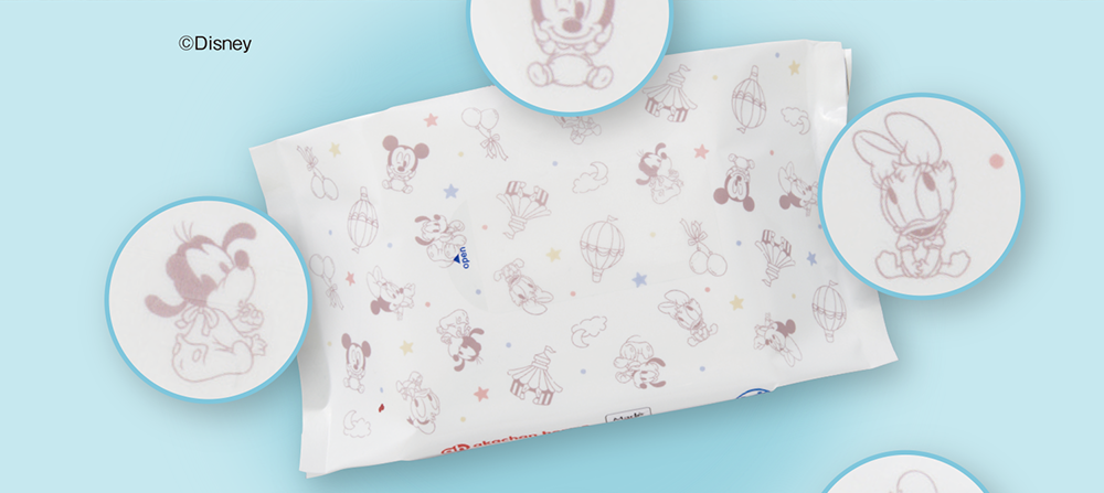 真っ赤なハートとベイマックスの愛らしいデザイン！